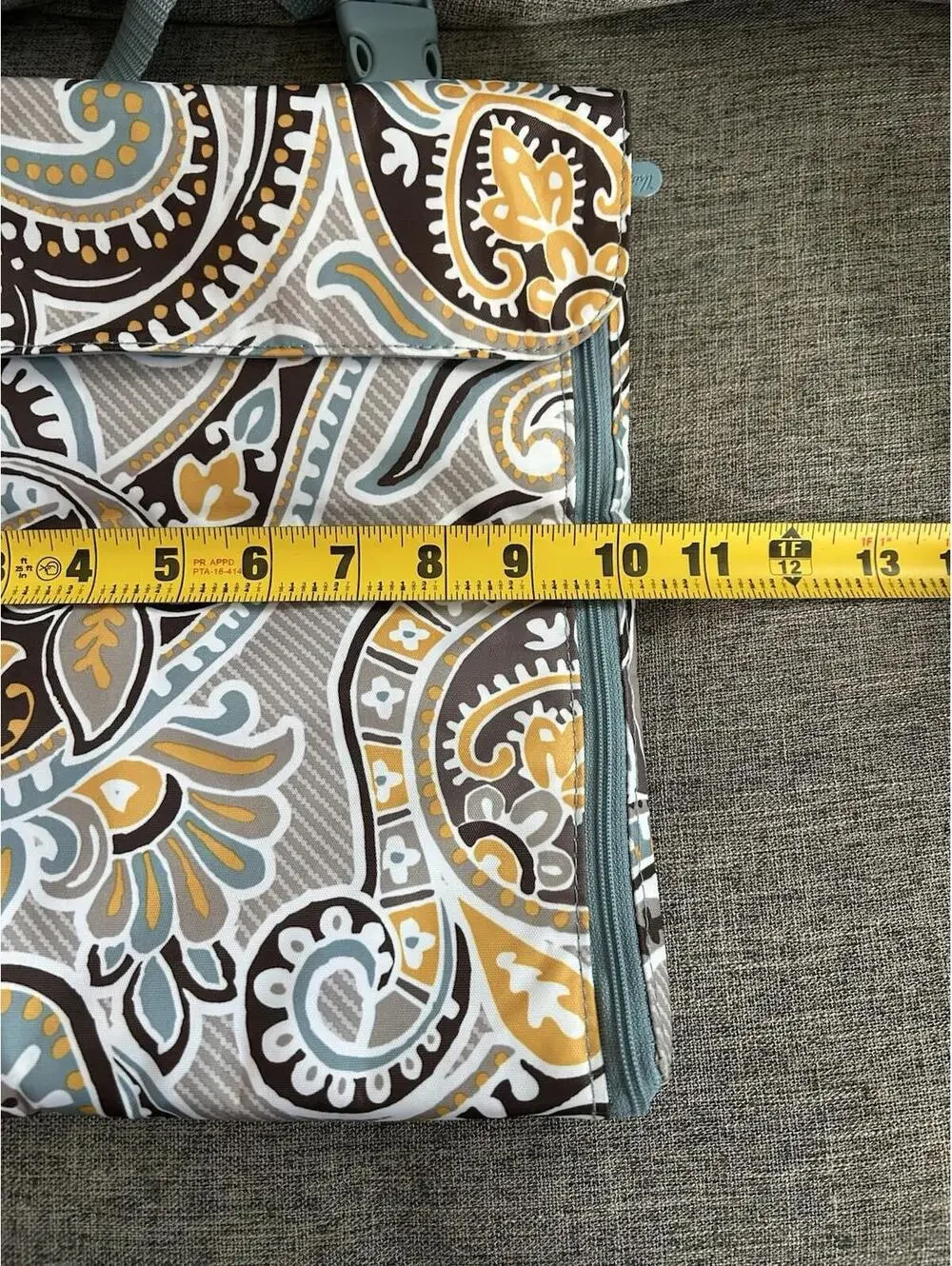 Thirty One Hanging Traveler Case In Parisian Garden Jewelry Organizer